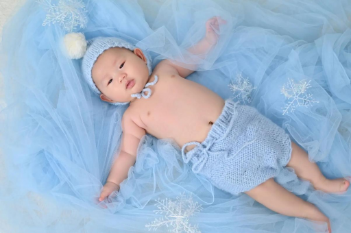 垦利孕妇肚子上长红点